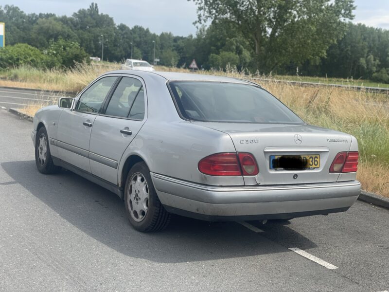 MERCEDES CLASSE E 1997