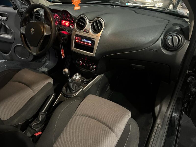 ALFA ROMEO MITO 2010