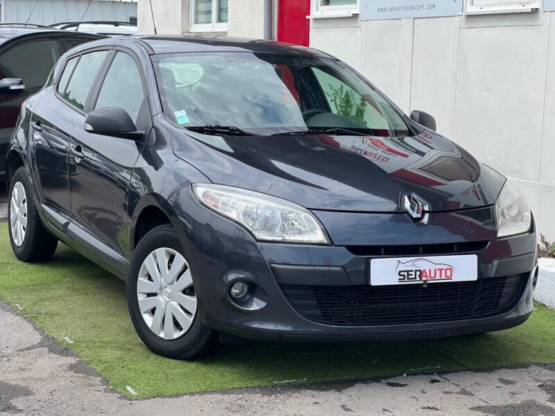 RENAULT MEGANE III 2010