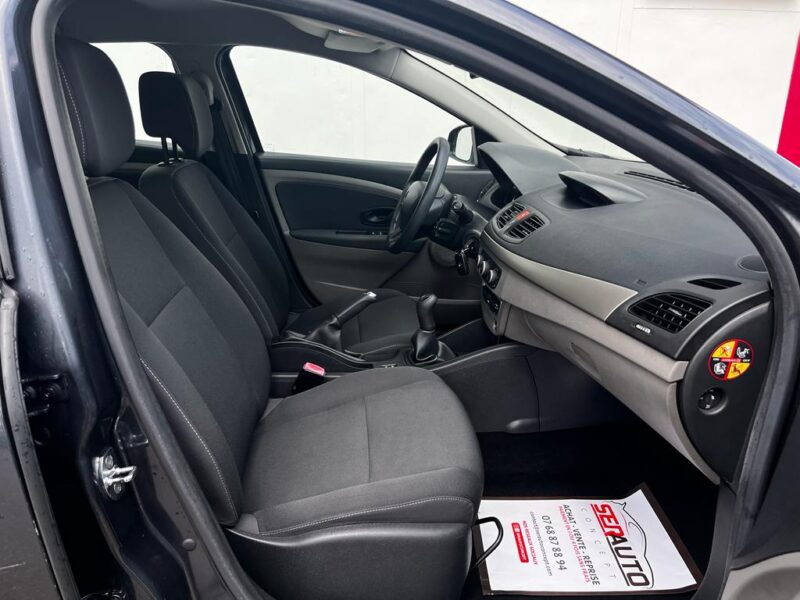 RENAULT MEGANE III 2010