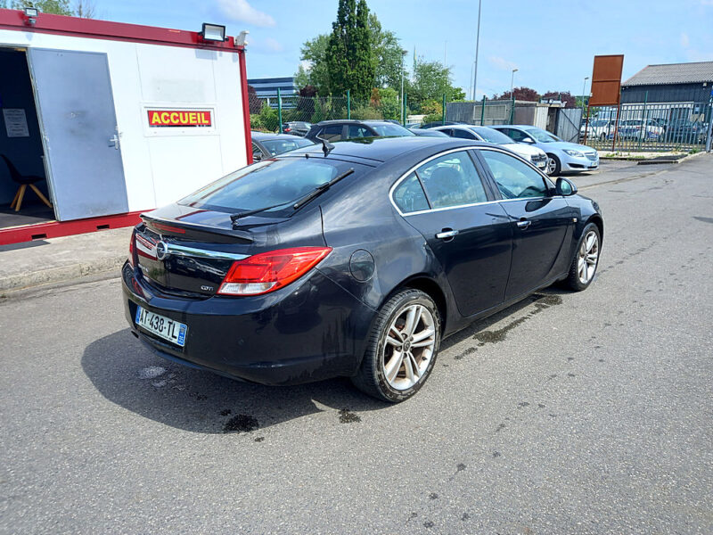 OPEL INSIGNIA A 2010