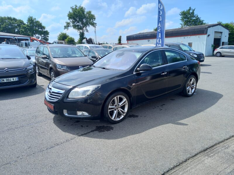 OPEL INSIGNIA A 2010
