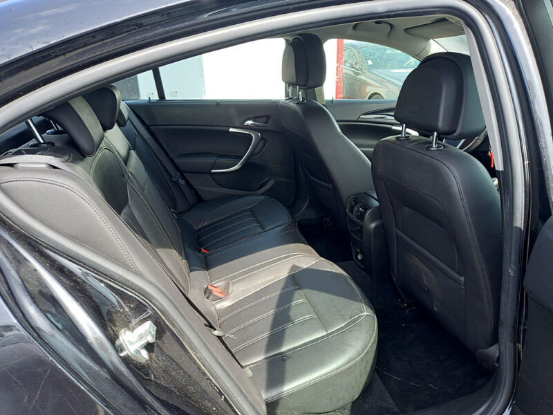 OPEL INSIGNIA A 2010