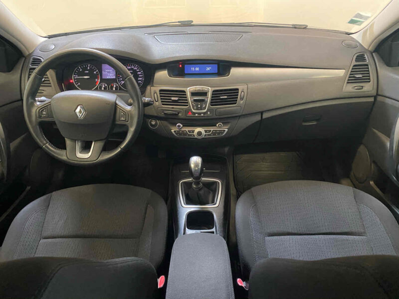 RENAULT LAGUNA III 2009