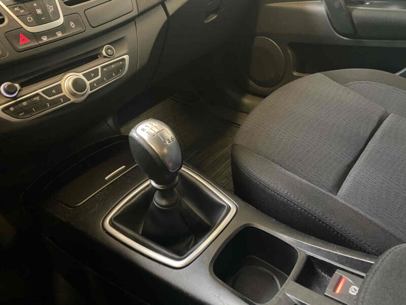 RENAULT LAGUNA III 2009