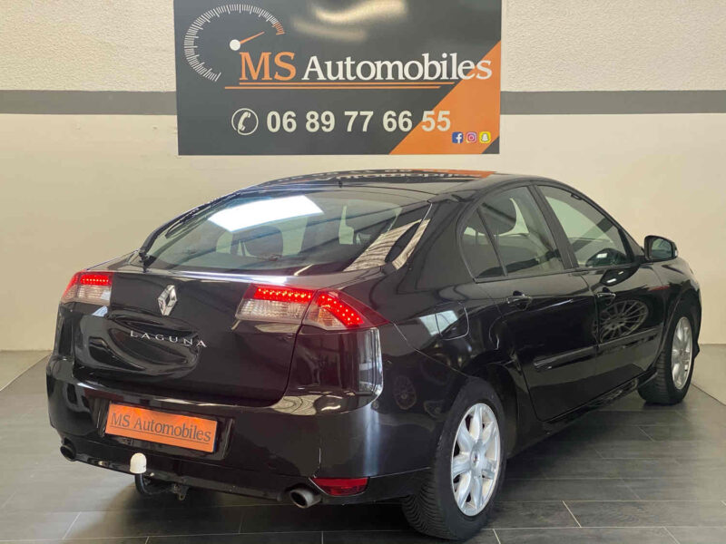 RENAULT LAGUNA III 2009