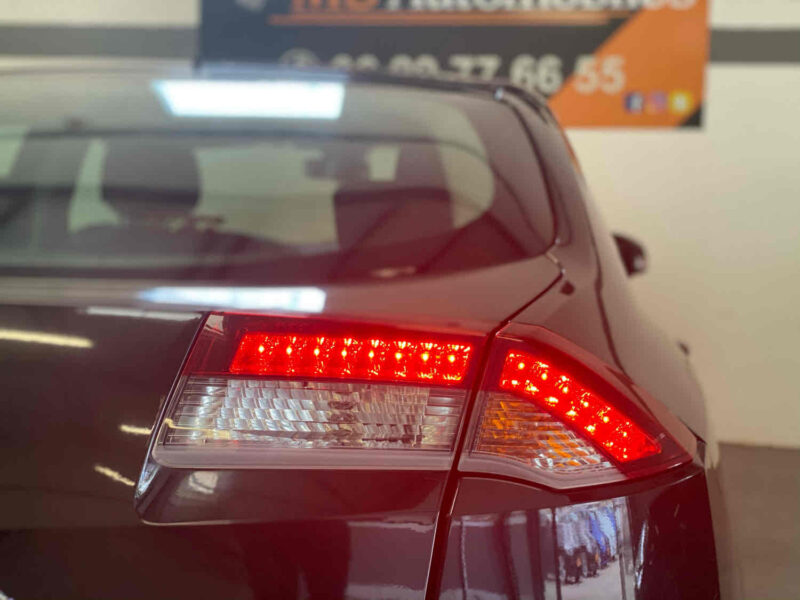 RENAULT LAGUNA III 2009