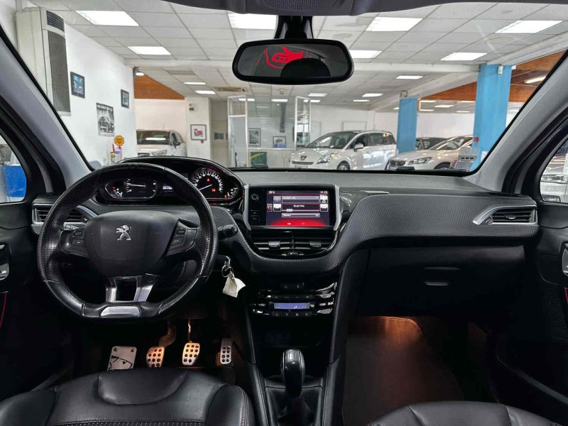 PEUGEOT 208 1.2 Puretech 110 S&S BVM5 GT Line