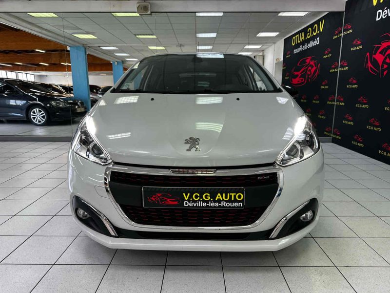 PEUGEOT 208 1.2 Puretech 110 S&S BVM5 GT Line