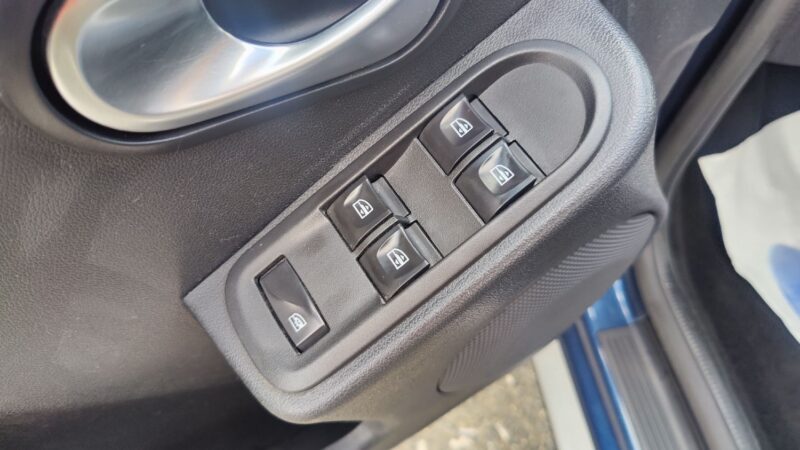 DACIA DUSTER 1.5 dCi 110cv BLACK TOUCH