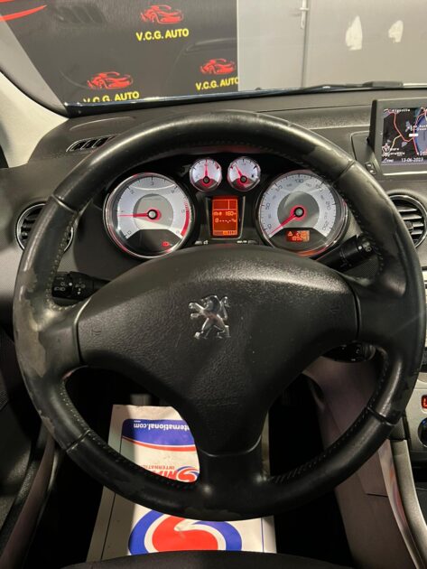 PEUGEOT 308 SW I 2011