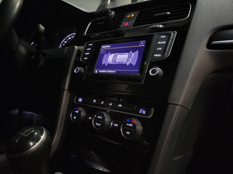 VOLKSWAGEN GOLF VII 105 CV ACC / DEMARRAGE SANS CLE / RADAR