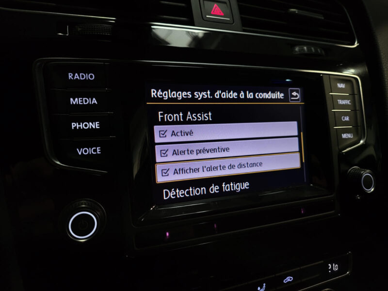 VOLKSWAGEN GOLF VII 105 CV ACC / DEMARRAGE SANS CLE / RADAR