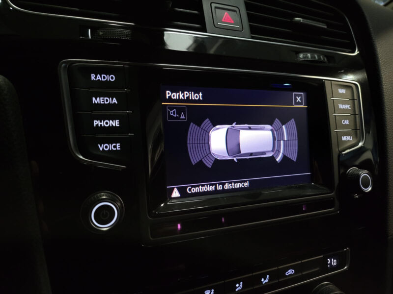 VOLKSWAGEN GOLF VII 105 CV ACC / DEMARRAGE SANS CLE / RADAR