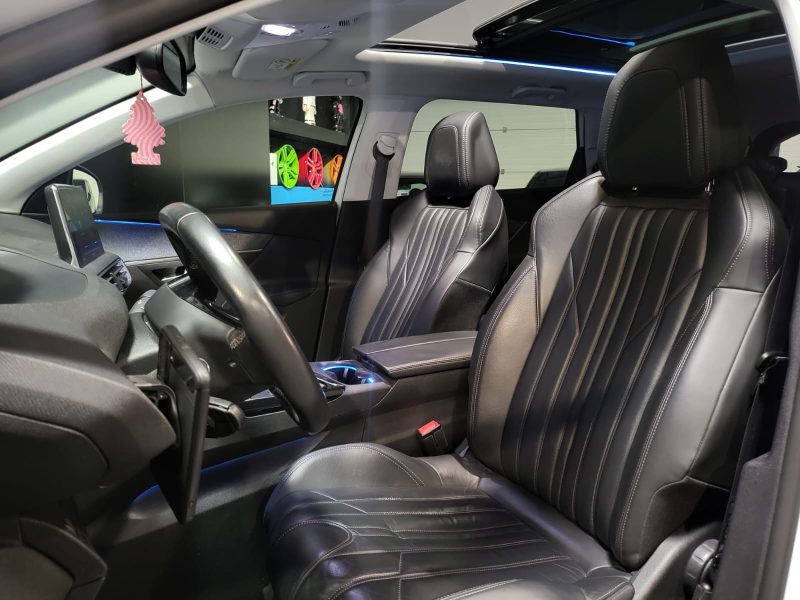 PEUGEOT 5008 130 CV ALLURE TOIT OUVRANT / CAMERA / KEYLESS GO