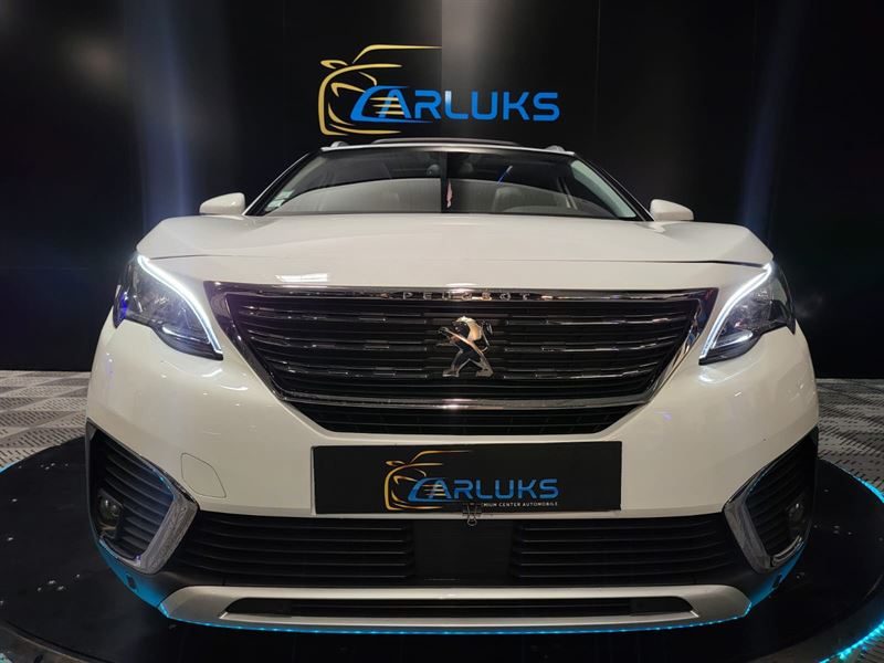 PEUGEOT 5008 130 CV ALLURE TOIT OUVRANT / CAMERA / KEYLESS GO