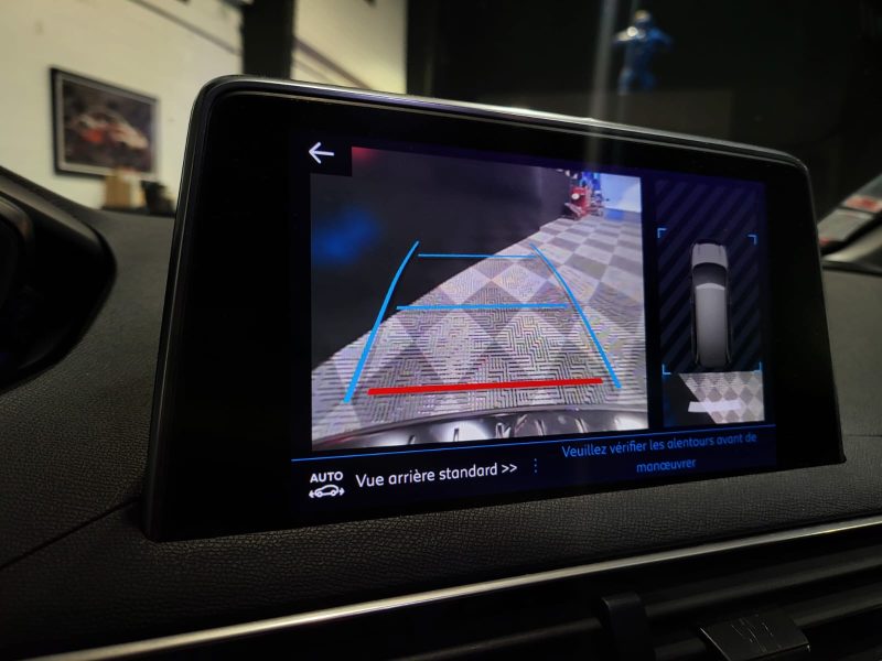 PEUGEOT 5008 130 CV ALLURE TOIT OUVRANT / CAMERA / KEYLESS GO