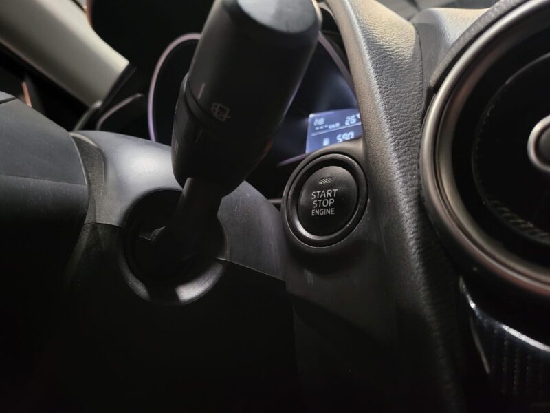 MAZDA 2 1.5 SKYACTIV-G M Hybrid 90CV SIGNATURE