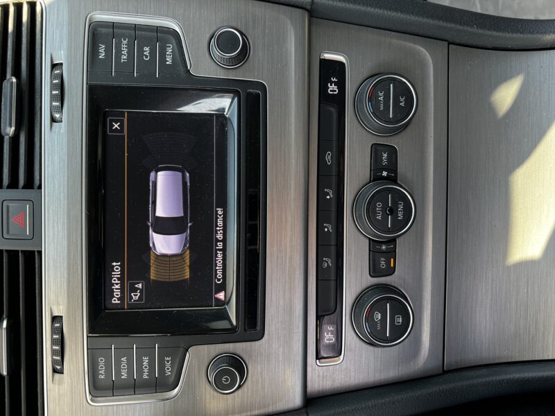 VOLKSWAGEN GOLF VII 2014