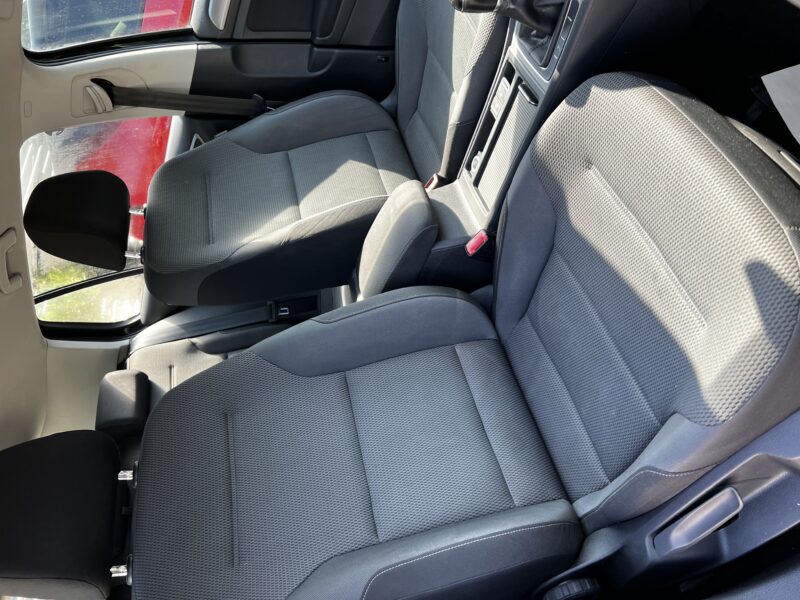 VOLKSWAGEN GOLF VII 2014