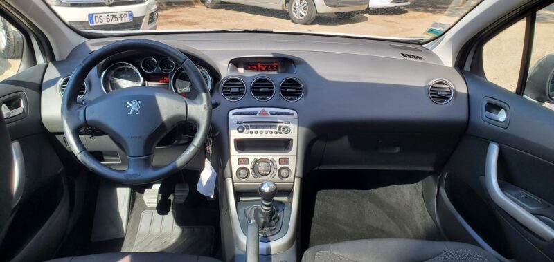 PEUGEOT 308 SW I 2011