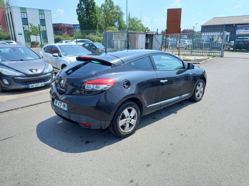 RENAULT MEGANE 2010
