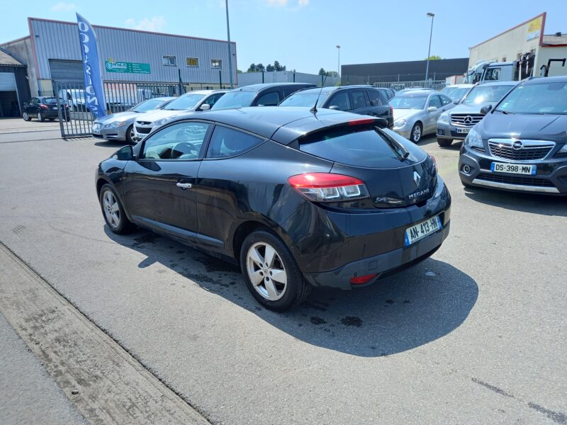 RENAULT MEGANE 2010