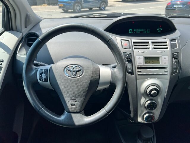 TOYOTA YARIS 1.3 - 100 VVT-i - BV MultiMode