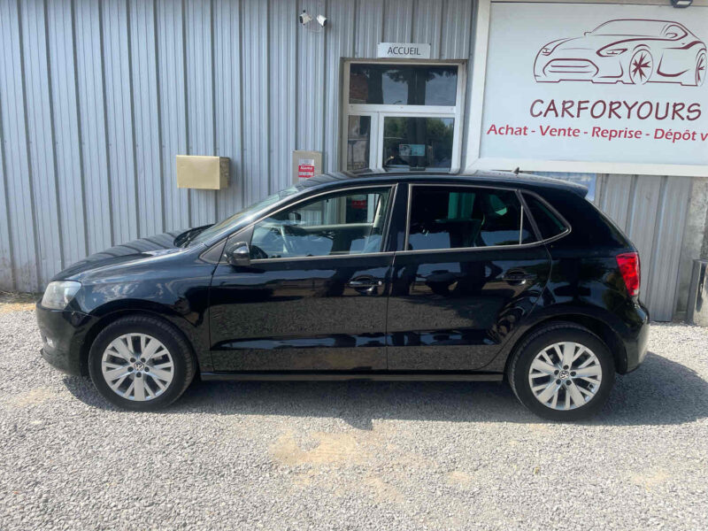 VOLKSWAGEN POLO V 2013