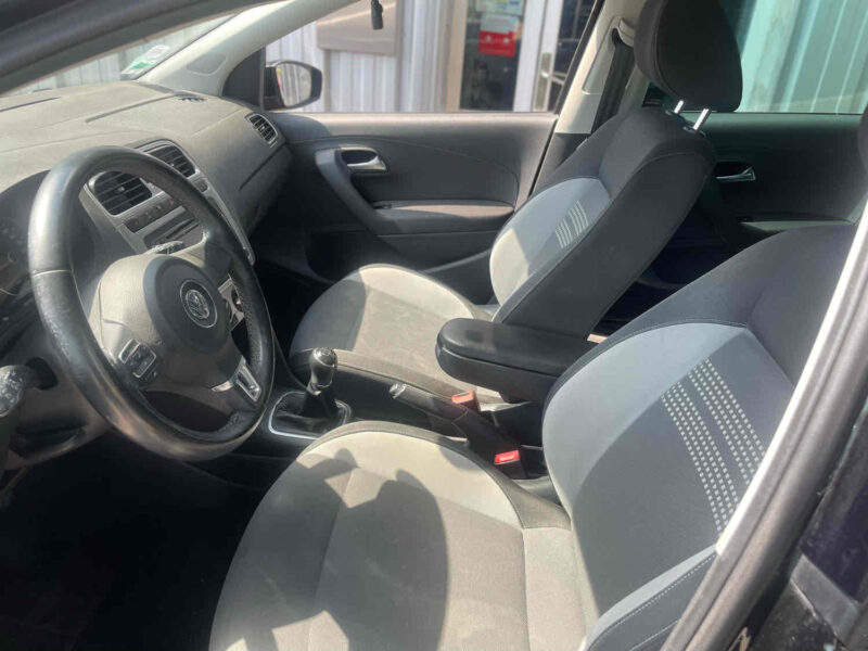 VOLKSWAGEN POLO V 2013