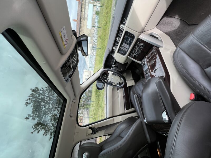 LAND ROVER RANGE ROVER IV 2014