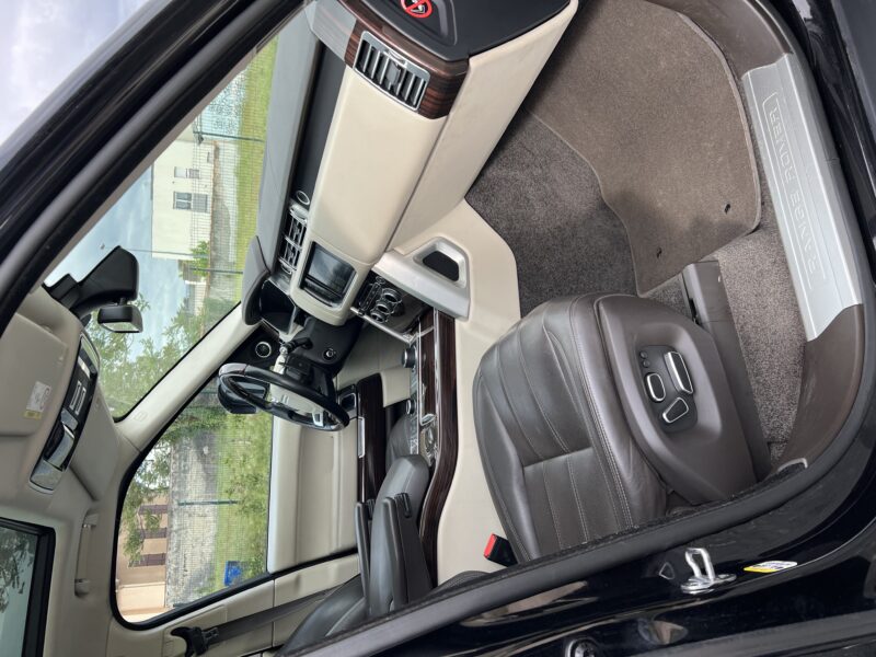 LAND ROVER RANGE ROVER IV 2014