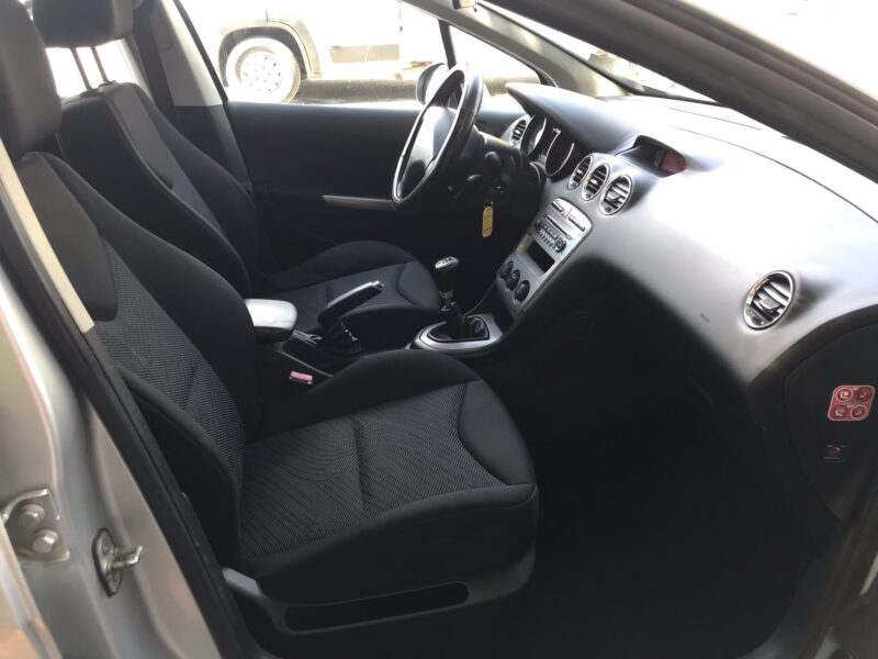 308 - 1.6 hdi CONFORT PACK 90cv - GARANTIE 6 MOIS