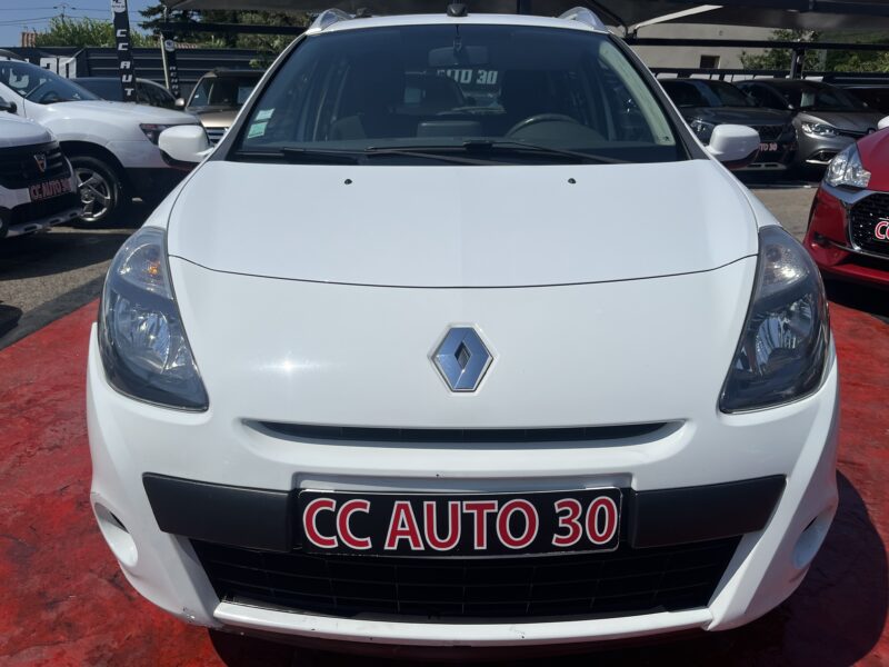 RENAULT CLIO III Grandtour 2012