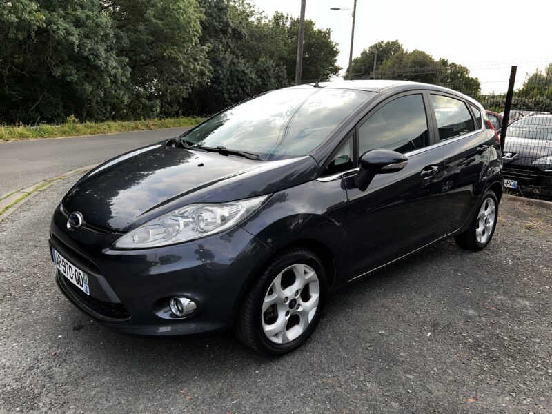FORD FIESTA VI 2010