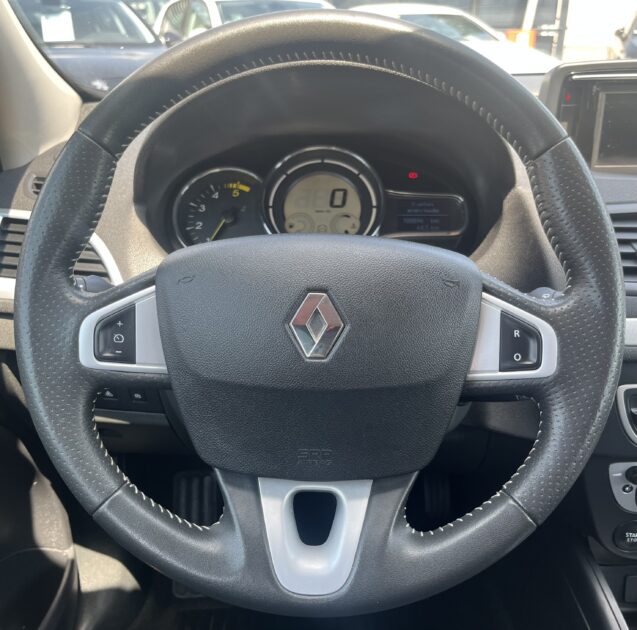 RENAULT MEGANE III  2012