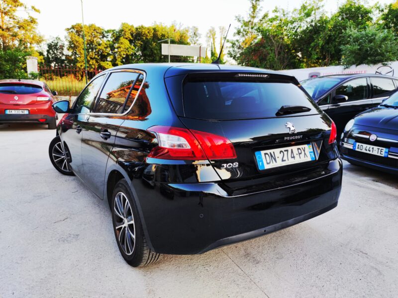 PEUGEOT 308 II 2015