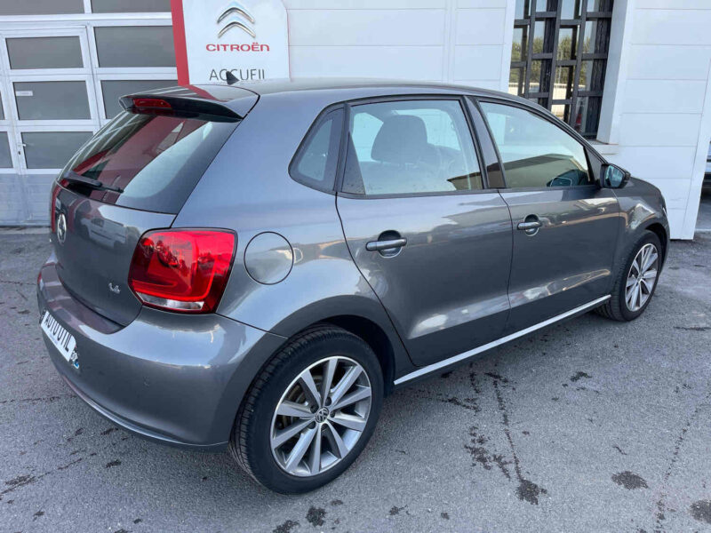 VOLKSWAGEN POLO V 1.4 85 IKKS 