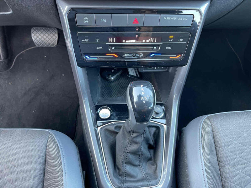 VOLKSWAGEN T-CROSS 1.0 TSI 110cv R LINE DSG7 2022