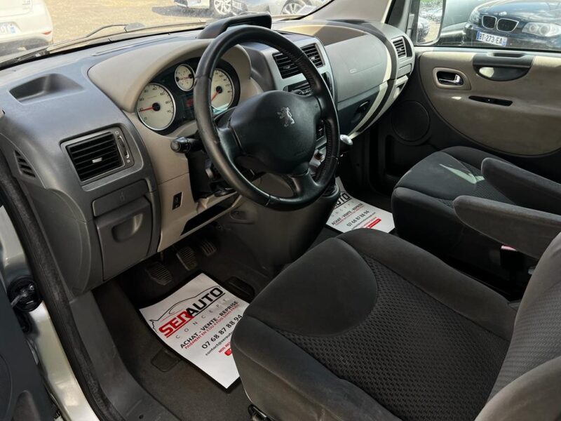 PEUGEOT EXPERT TEPEE LONG 2010