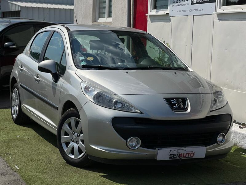 PEUGEOT 207 2009