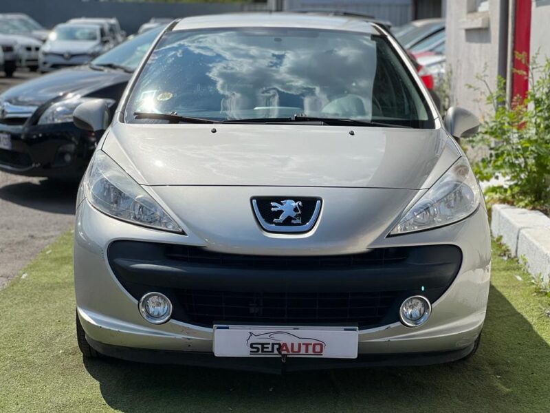 PEUGEOT 207 2009