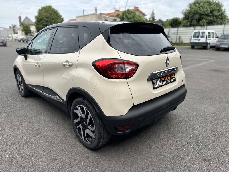 RENAULT CAPTUR I Arizona 2014