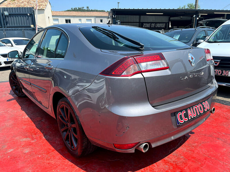 RENAULT LAGUNA III 2013