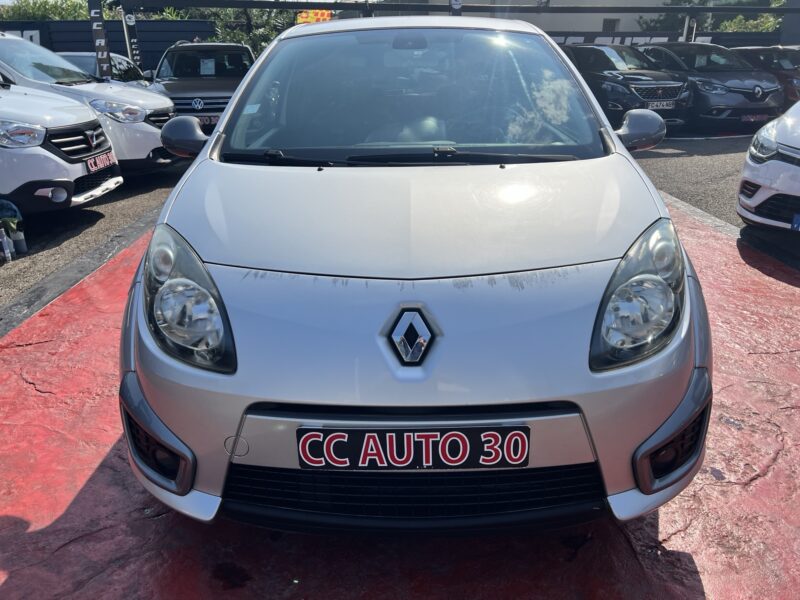 RENAULT TWINGO II 2008