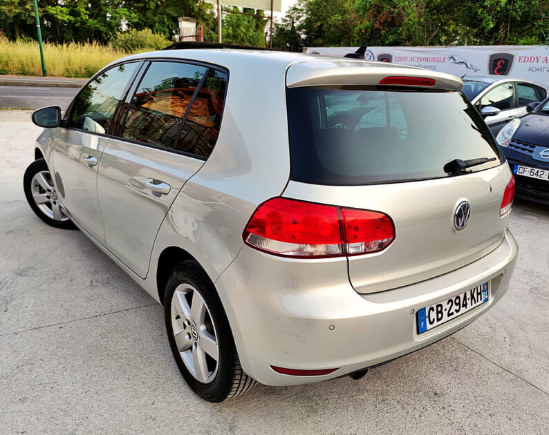 VOLKSWAGEN GOLF 2011
