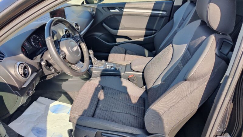 AUDI A3 2.0 TDI 150cv AMBITION BVA