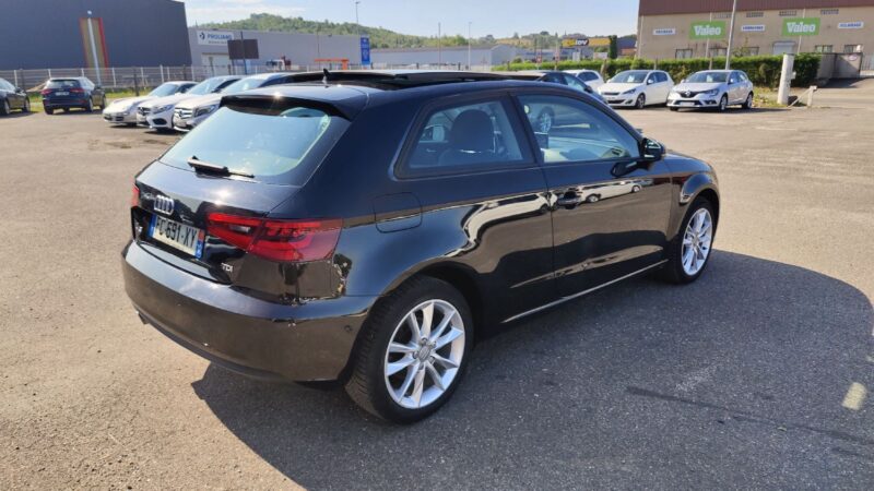 AUDI A3 2.0 TDI 150cv AMBITION BVA