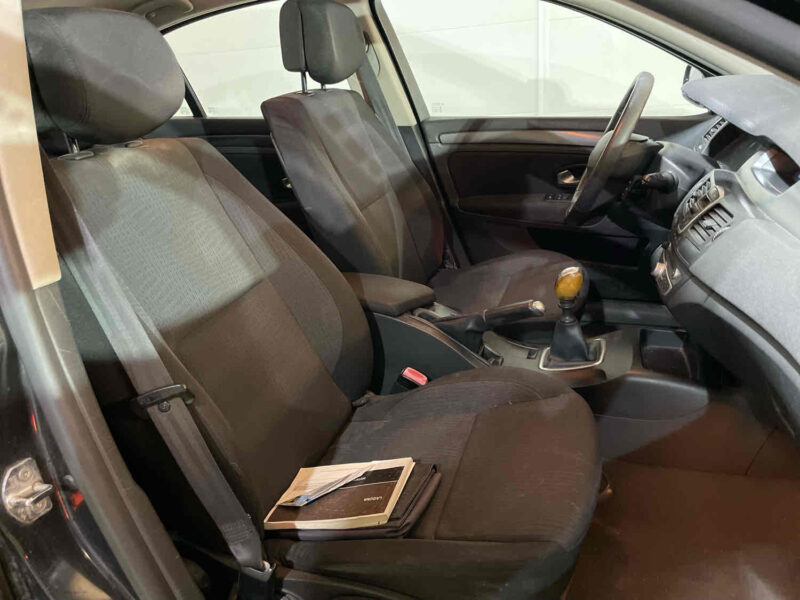 RENAULT LAGUNA III 2009 1.5 dCi 110cv