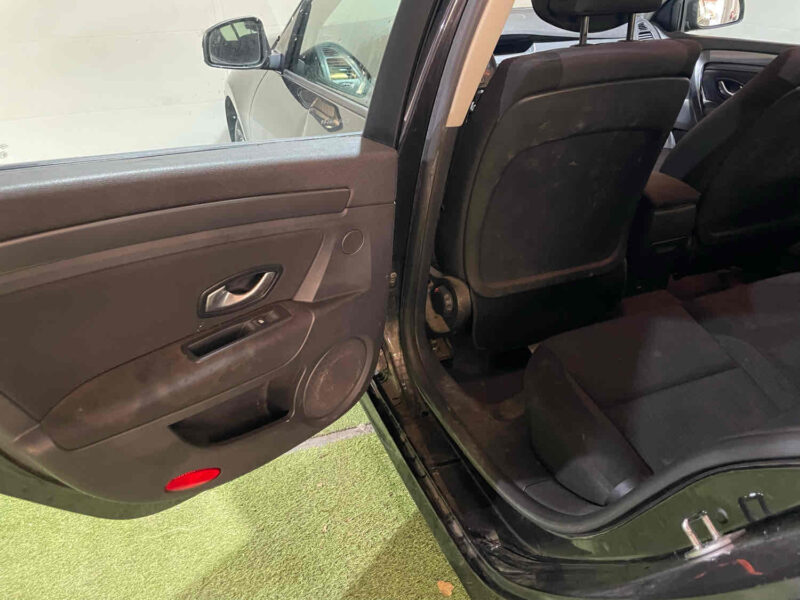 RENAULT LAGUNA III 2009 1.5 dCi 110cv